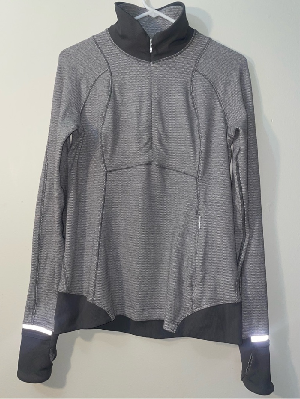 Lululemon Women’s Gray Runderful 1/2 Zip Long Sleeve Athletic Pullover
